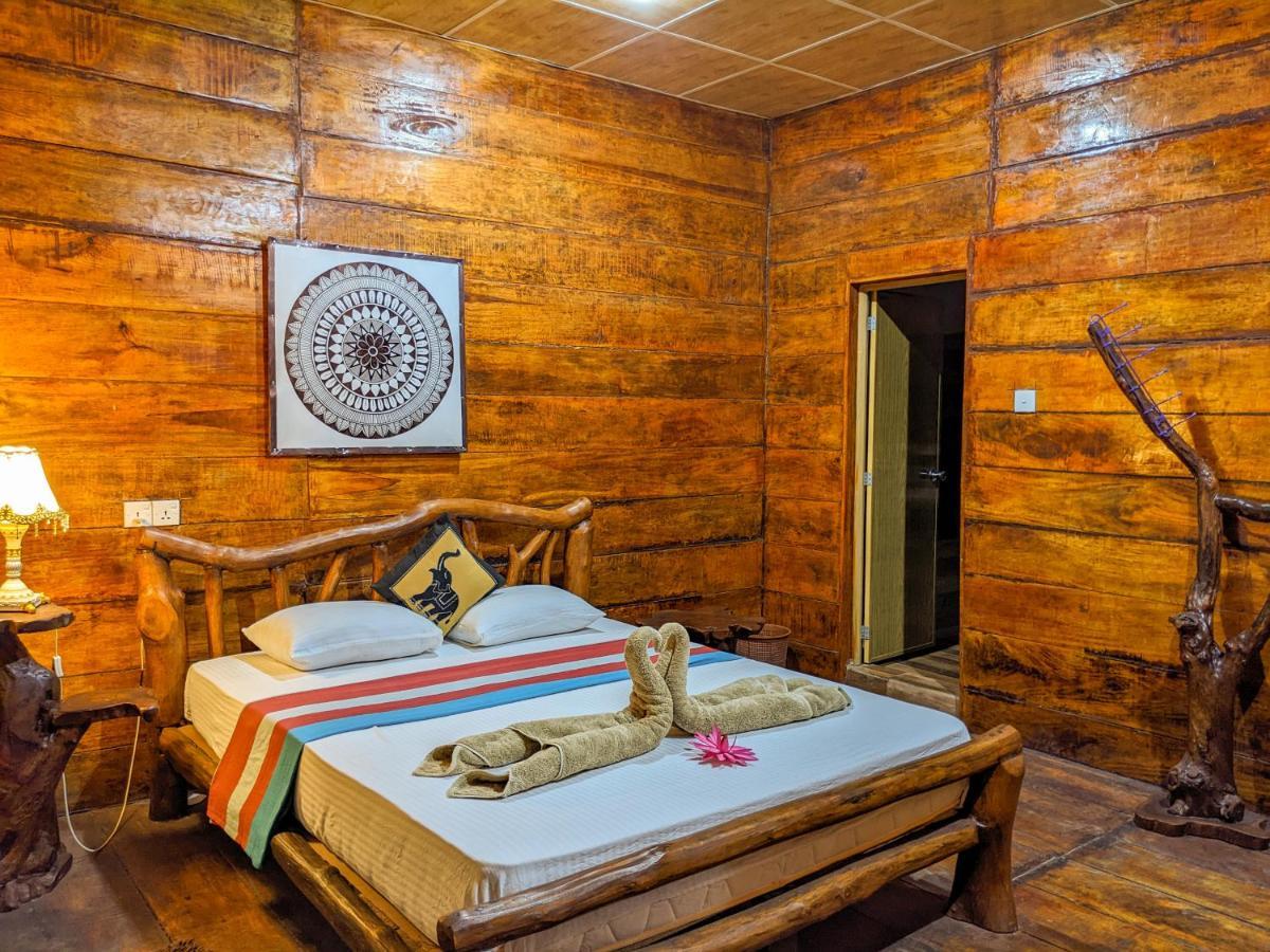 Choona Lodge 'View Of Sigiriya & Pidurangala With Sunrise' Exterior foto